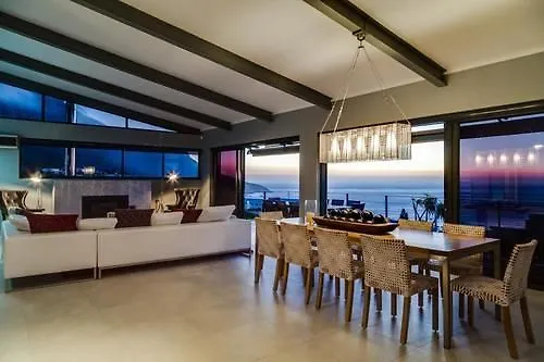 Hely Horizon Villa Camps Bay 0*,  South Africa
