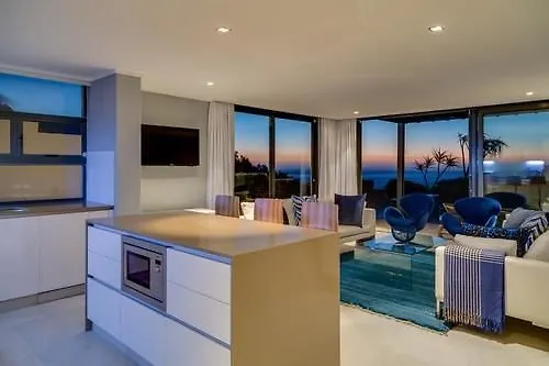 Hely Horizon Villa Camps Bay
